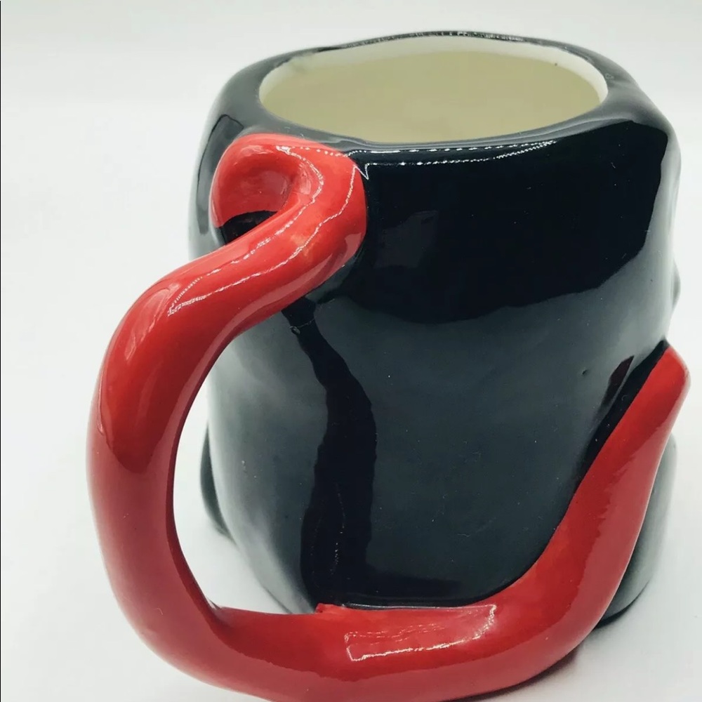 Marvel Venom Ceramic Mug Black Red - Picture 3 of 8